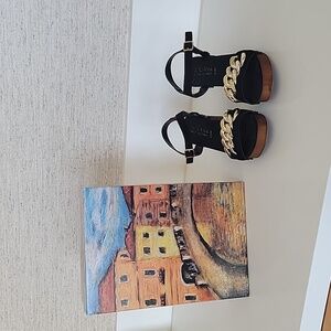 Bella Vita sz 6.5 brand new in box